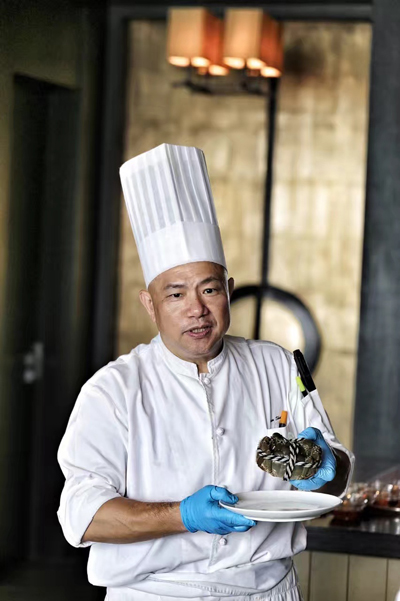 配图0 龙庭中餐行政总厨_岑永安.jpg