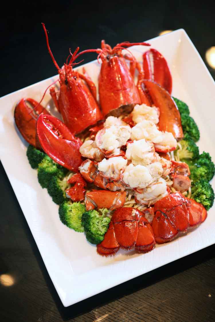 碧绿焗波士顿龙虾.JPG