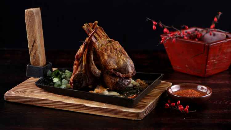 北京瑰丽酒店Country Kitchen_乡味小厨_Roasted New Zealand Lamb Chop_古法烤新西兰羔羊排.JPG