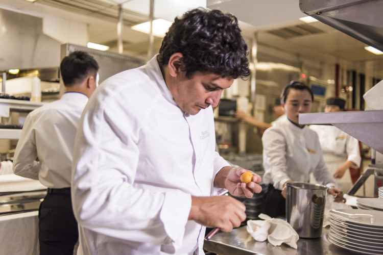 Opening_12 (Chef@kitchen)00.jpg