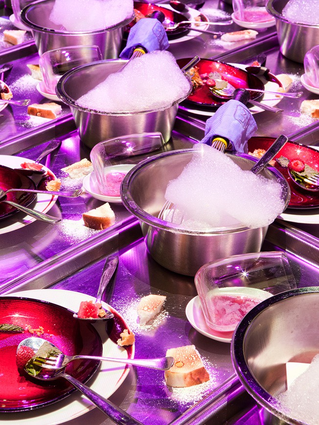 20UV_Ispahan Dishwash by chef Paul Pairet of Ultraviolet .dpuf.jpg