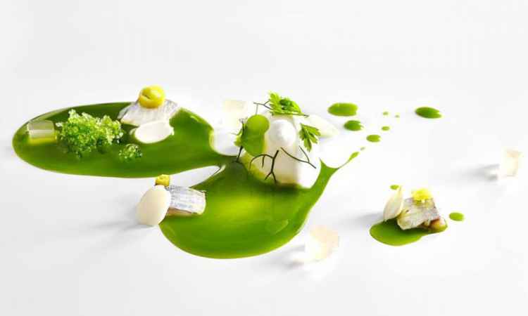 03Bread ice cream, olive oil and green wheat juice.jpg