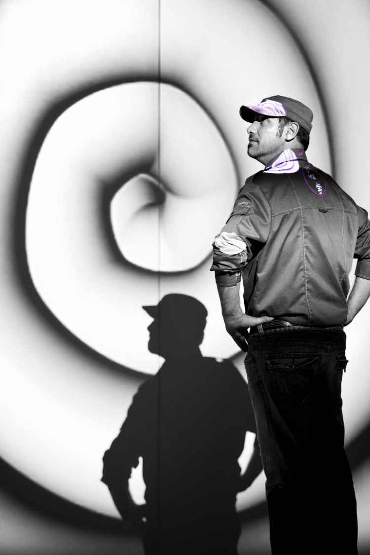 sPAUL PAIRET UV photo Scott Wright.jpg