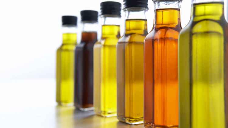 Olive-Oil-Scam-REVEALED-And-How-To-Spot-The-Real-Stuff-Mama-Natural.jpg