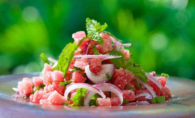 2.金枪鱼沙拉Larb Tuna.jpg