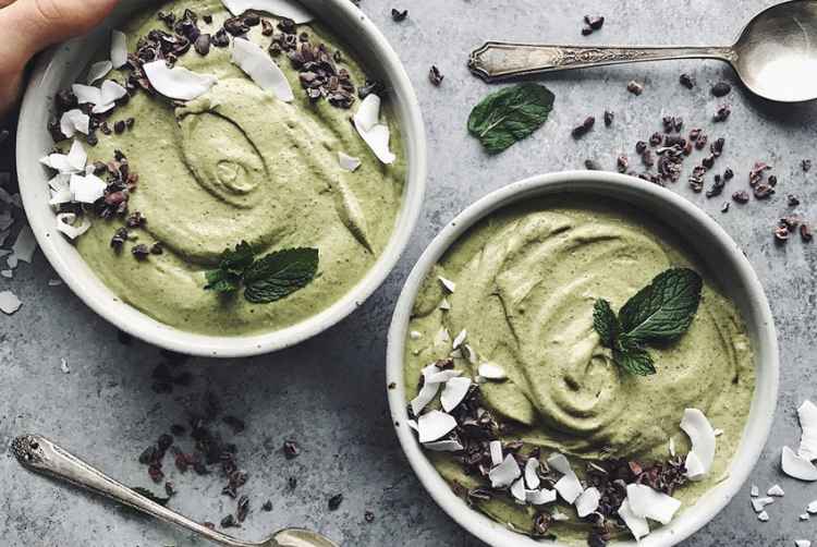 菜花奶昔Cauliflower-smoothie-bowl-copy.jpg