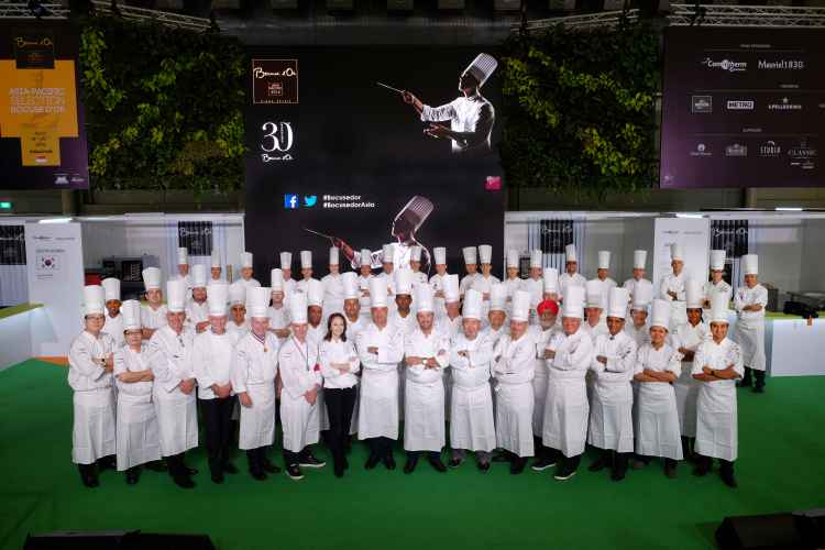 Bocuse_d_Or_ASIA_PACIFIC_SELECTION_2016_Chefs_Photo_original_photoshop2.jpg