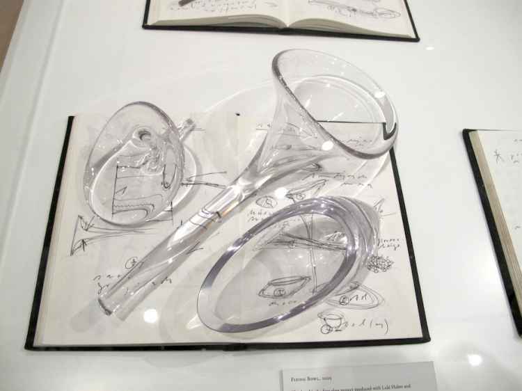 NotesonCreativity_Huber_flyingbowl.jpg