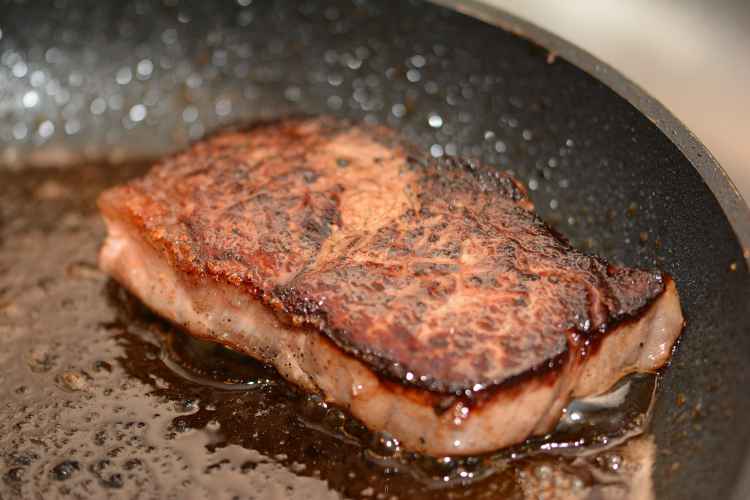 sizzling-steak-in-butter.jpg