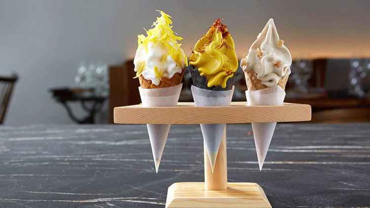 餐厅中的菜品.jpg