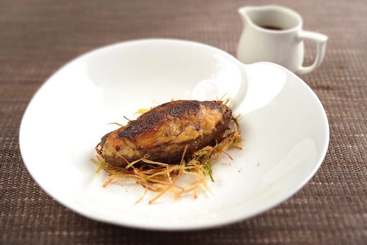 1fb3d81fbbbb49feb82b5f0687cbc718_Braised-sea-cucumber-stuffed-with-shrimp-paste-and-foie-gras-in-abalone-sauce-preserved-bean-curd.jpg