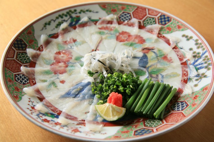 4a247cc313034b9fb24c8b90c2e5c5ab_Fugu+Sashimi.jpg