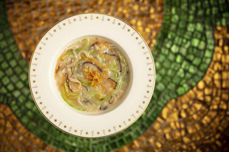 4. Braised fish broth with fishmaw and vegetables - Wing Lei Palace.jpg