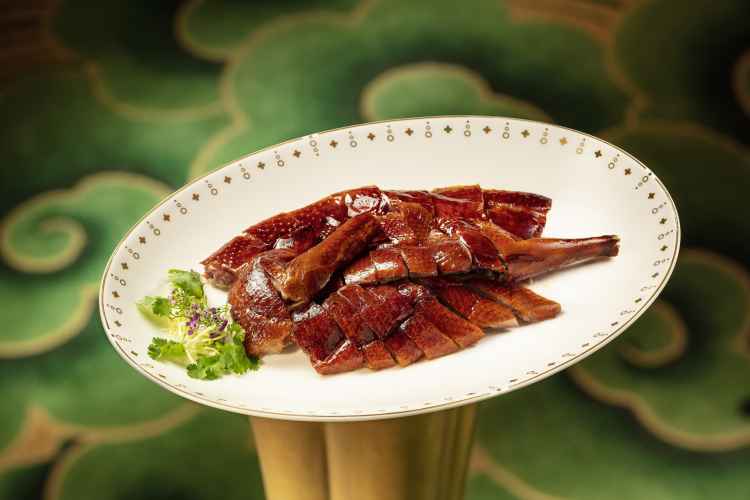 1. Roasted Goose - Wing Lei Palace.jpg