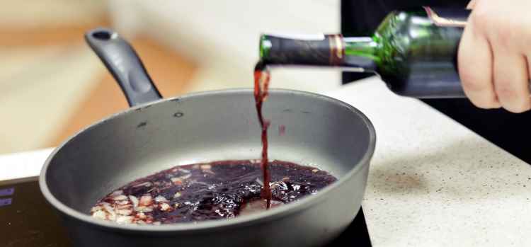 00666Cook_Wine_1.jpg