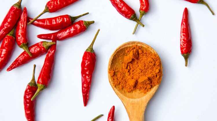 benefits-cayenne-pepper-1296x728-feature.jpg