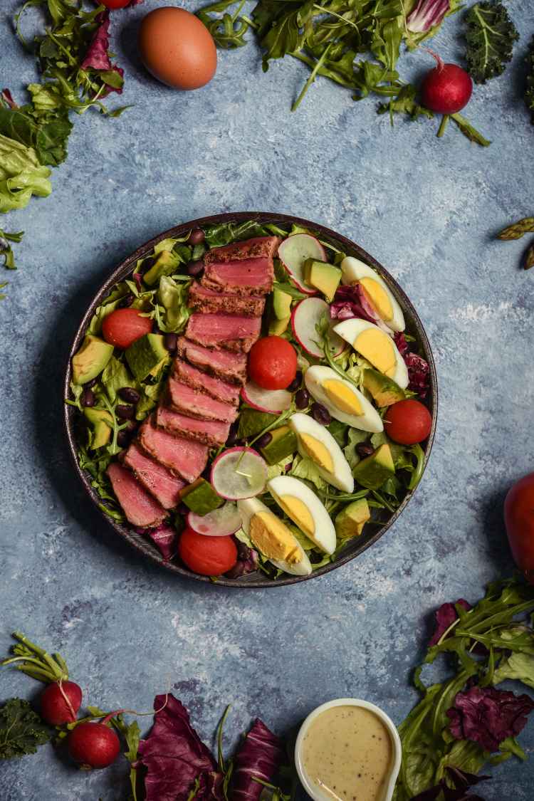 1559820869179443.jpg 金枪鱼牛油果沙拉.jpg