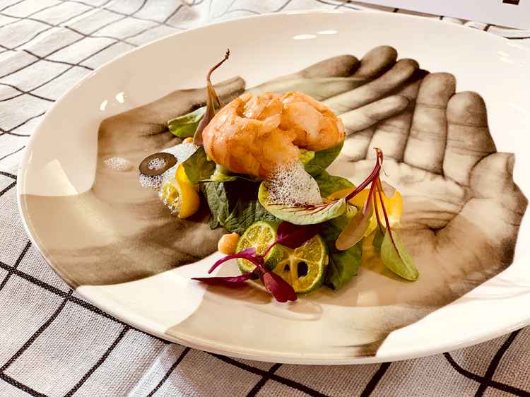 0料理小当家 ##西餐头盘：低温鲜虾牛油果2.jpg