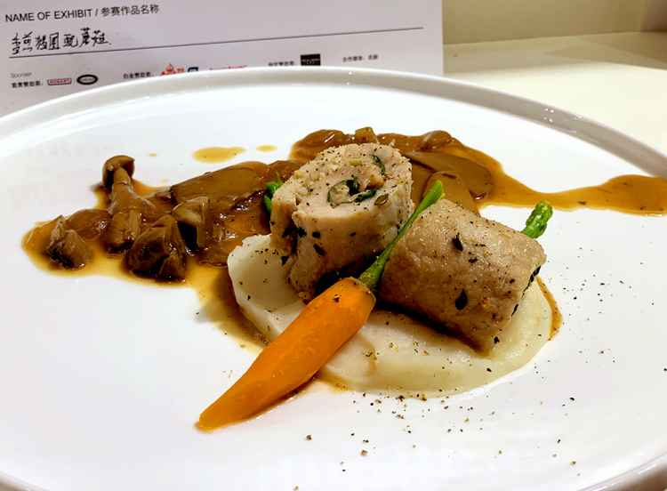 00天伯-主菜：香煎猪卷配蘑菇1.jpg