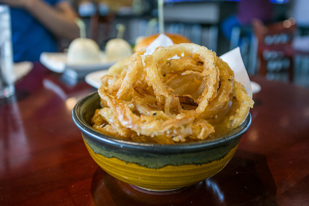 Hand-Made_Crispy_Onion_Rings.jpg