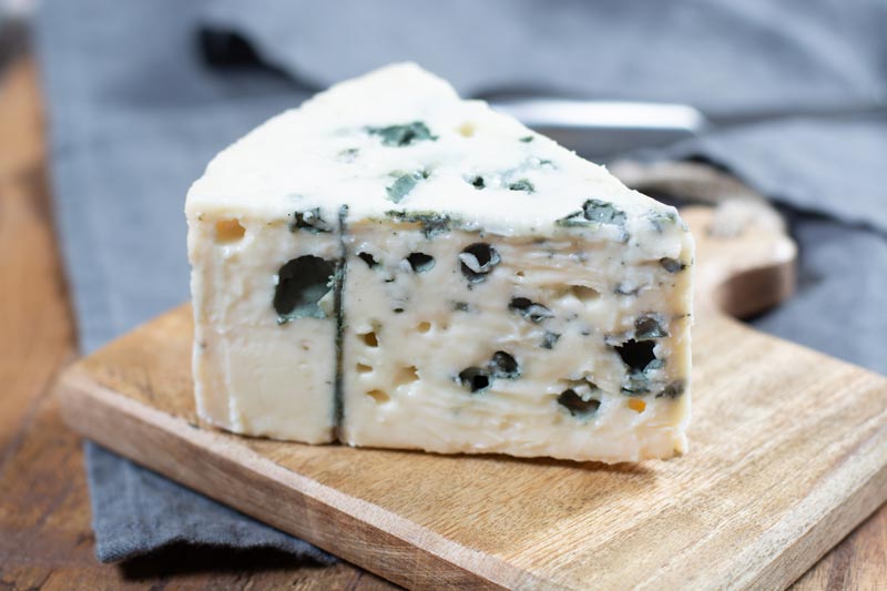 roquefort-cheese-making-recipe.jpg