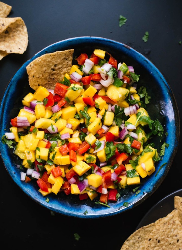 mango-pico-de-gallo-1 (1).jpg