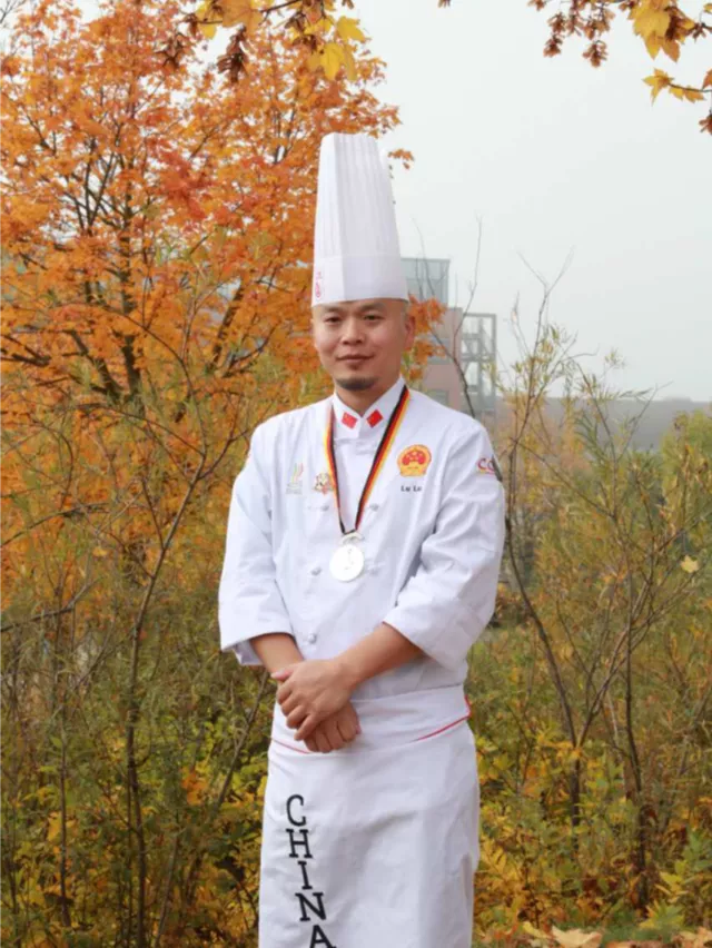 陆少凤.png