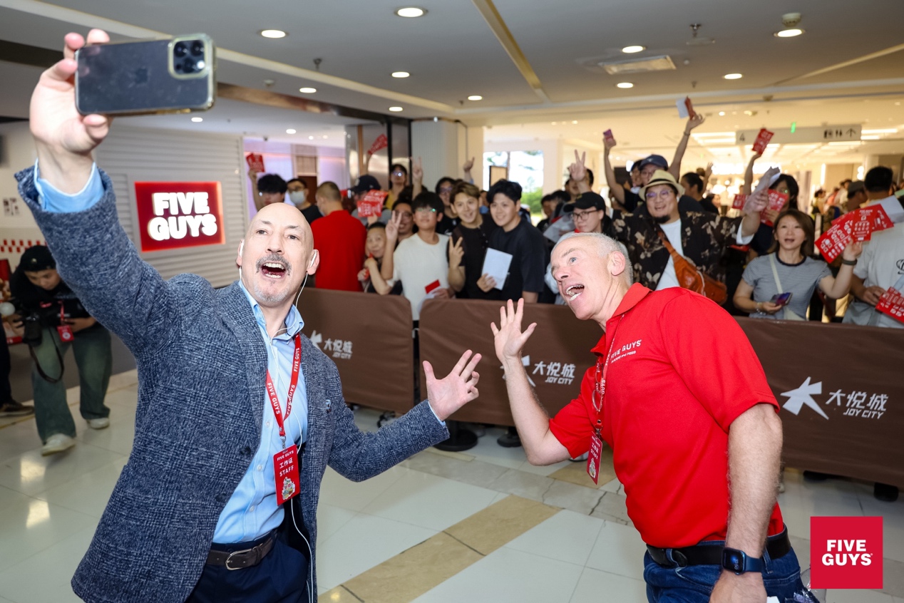 6a717a4576d43.jpeg